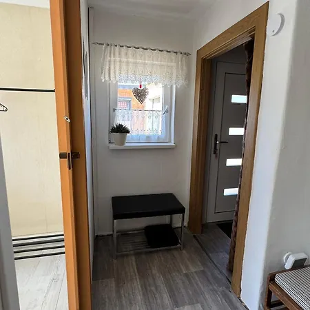 Haus Lou וארן